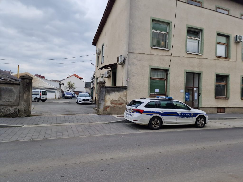 Sustav u rasulu? Pretučeni policajac u postaji fizički napao svjedoka?